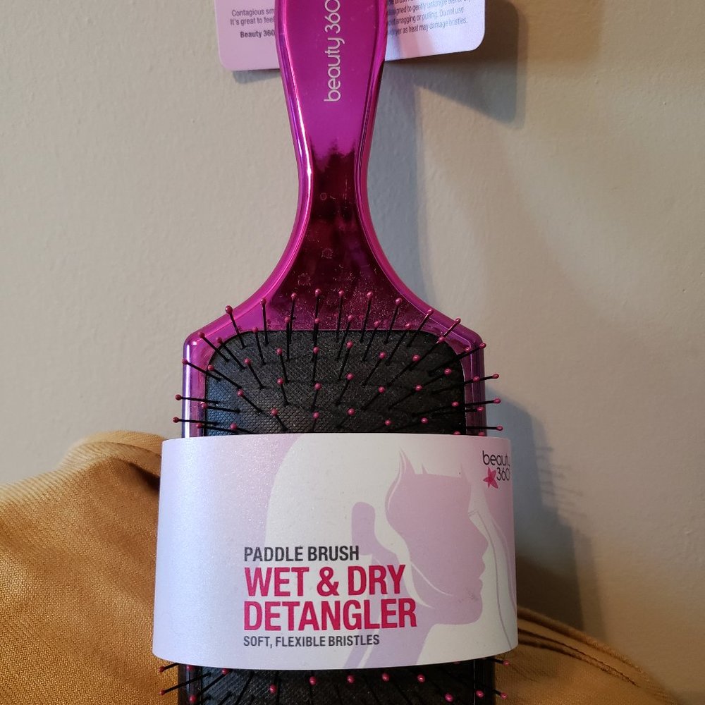 Pretty In Pink Grooming Set - Picture 9 of 11
